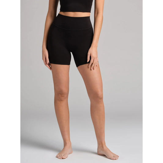 Comfrt | Comfrtcore 5" Biker Shorts | Seamless Front Smooth Fabric Biker Workout Bottom Womenswear