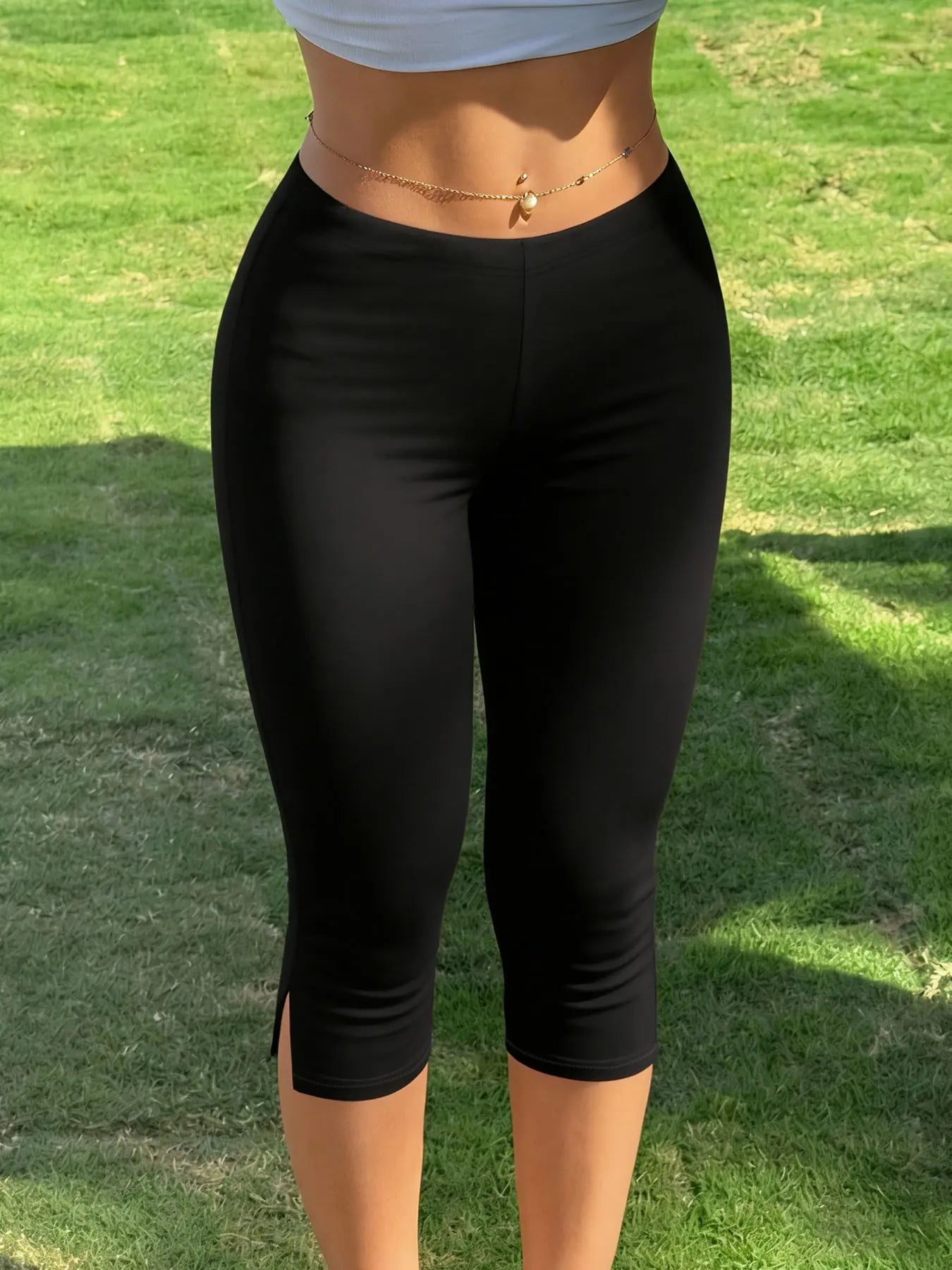 Women'S Stretch Knee-Length Slim-Fit Pants, Breathable Split-Hem Athletic Bottoms, Ideal for Fitness, Running, Yoga and Daily Casual Wear.